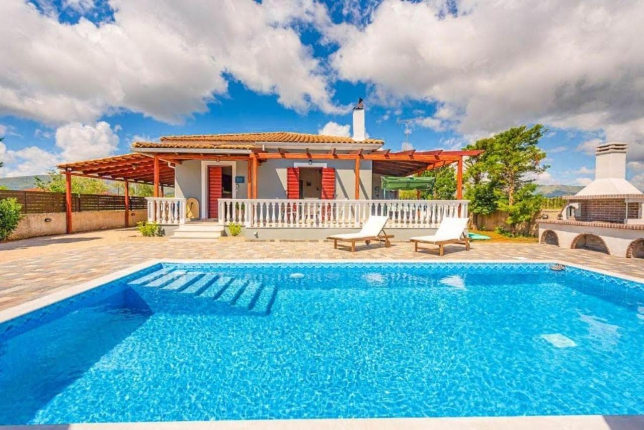 Pothos Villas Sarakinádhon المظهر الخارجي الصورة